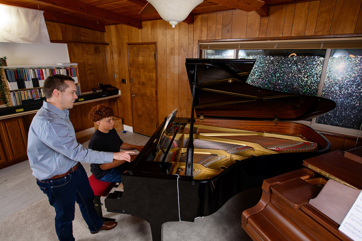 KyleHohnPiano-JDixxPhoto-230